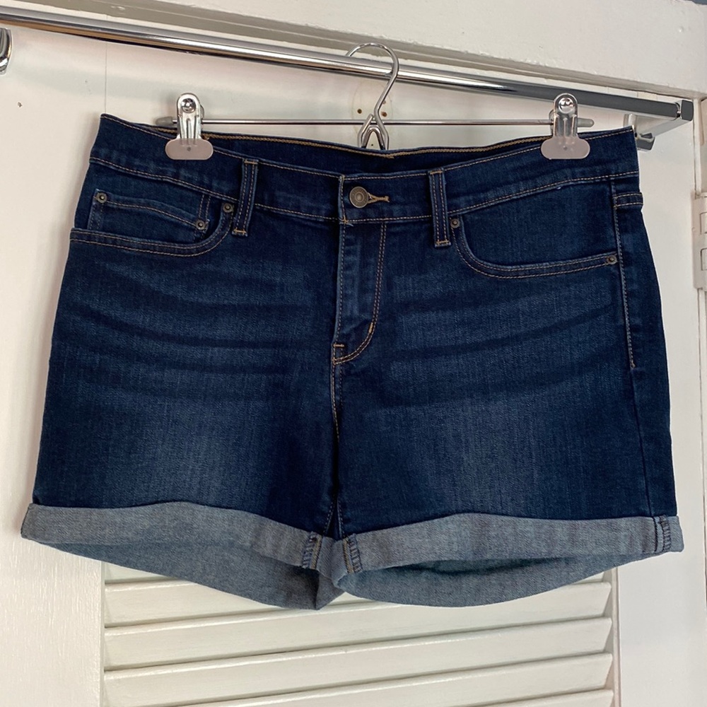 Levi’s shorts